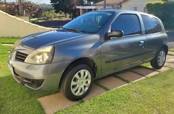 RENAULT CLIO 1.0 CAMPUS 16V FLEX 2P MANUAL RENAULT CLIO 1.0 CAMPUS 16V FLEX 2P MANUAL